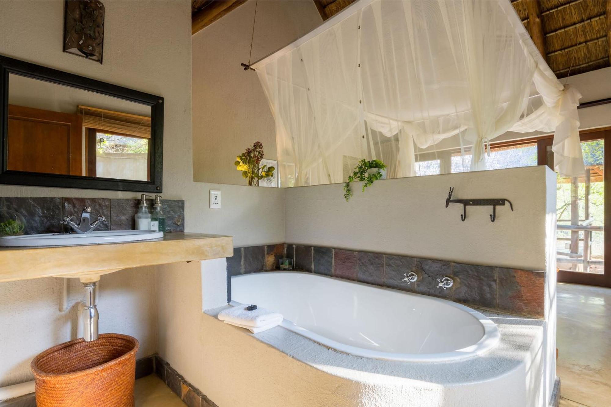 Raptors Lodge Hoedspruit Exterior foto