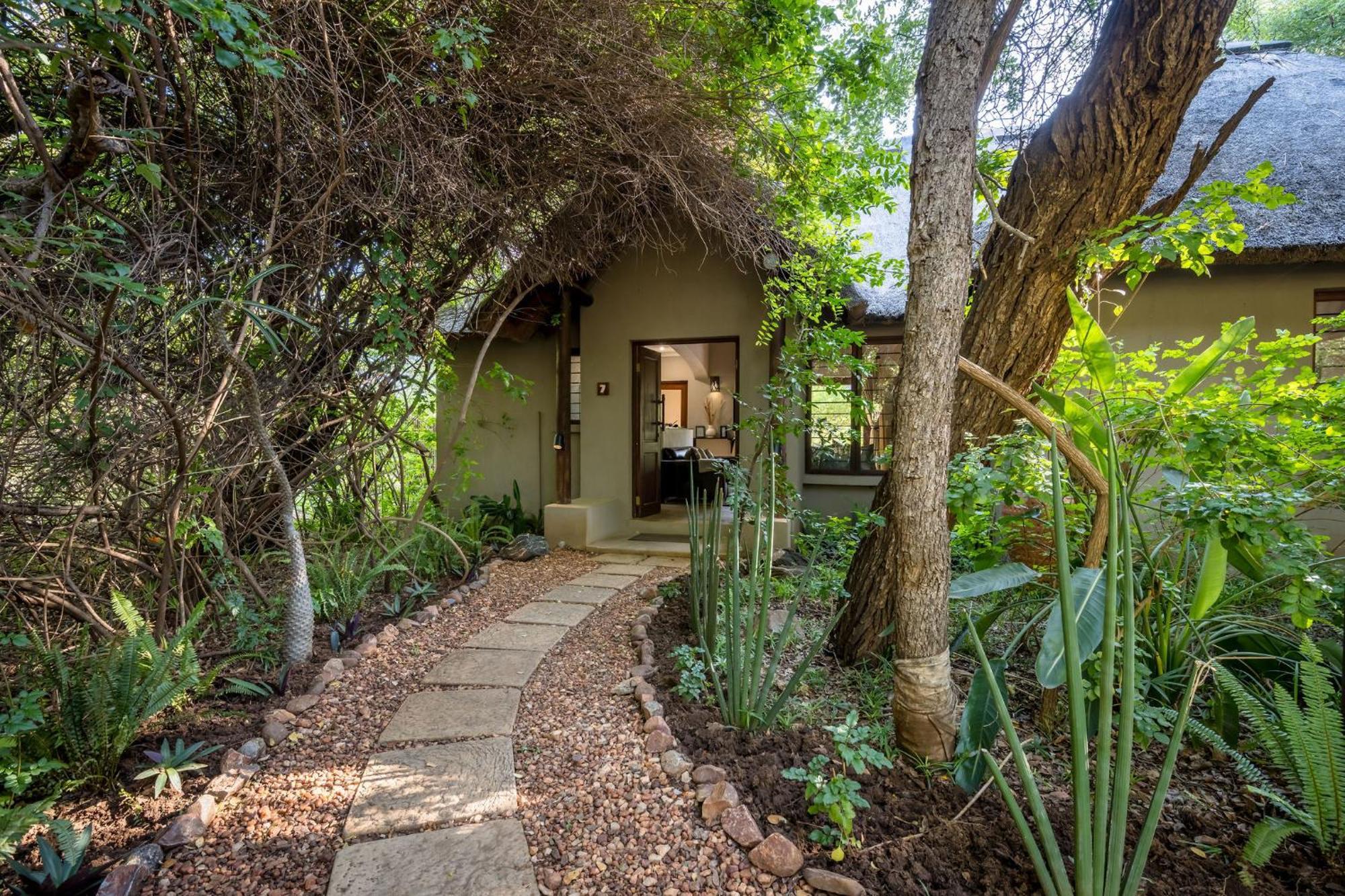 Raptors Lodge Hoedspruit Exterior foto